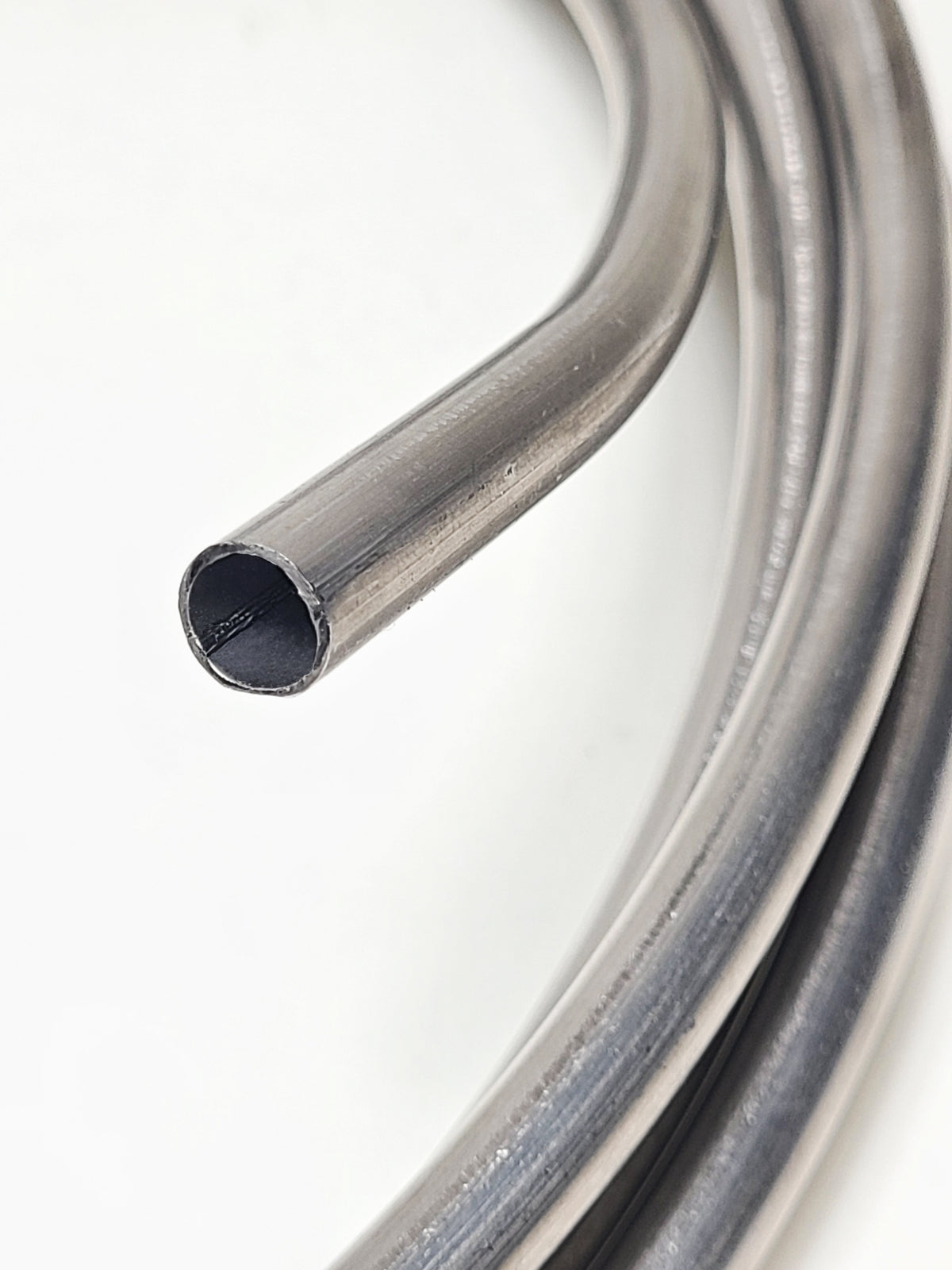 Fuel Line: Stainless -6 AN (3/8") Fuel Line Kit For Volkswagen Chassis