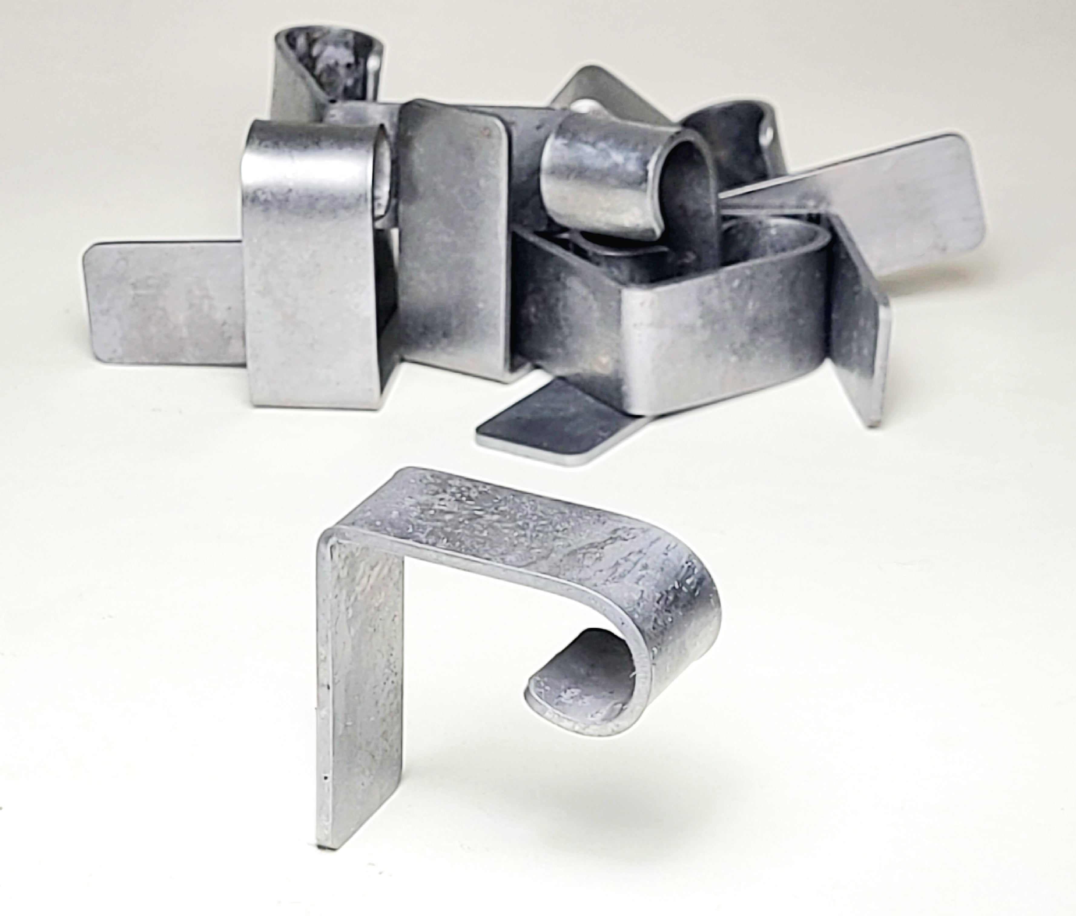 Center Clutch Tube Support Bracket