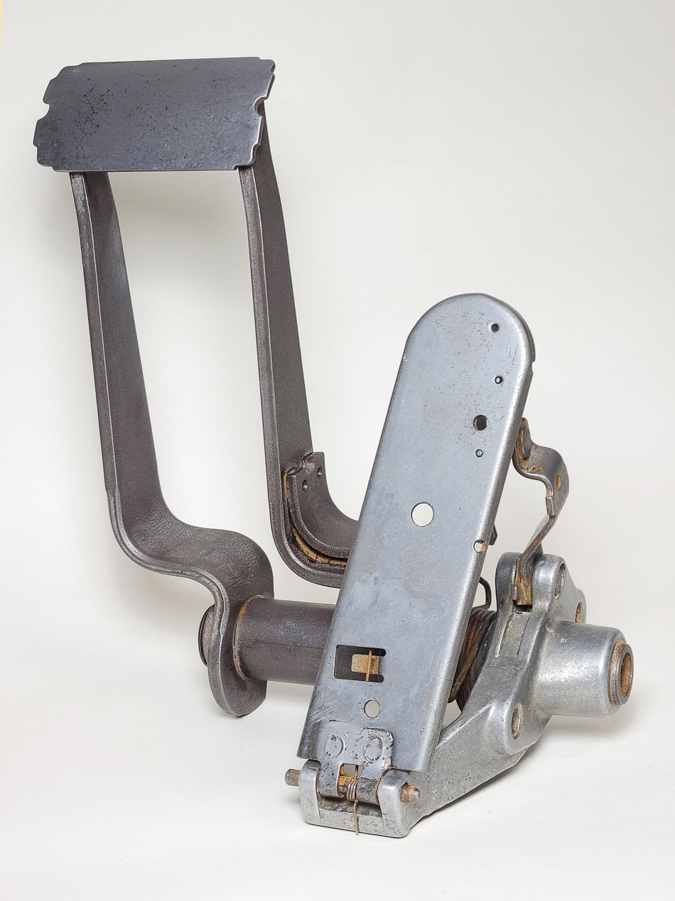 Beetle Auto-Stick Pedal Assembly, Original German 1968-1979 for Beetle (1968-1979)