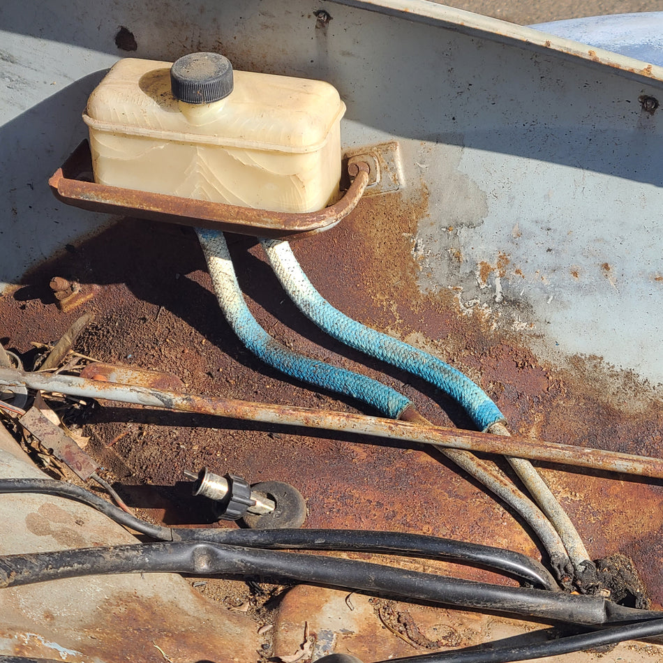 Brake Reservoir Hose