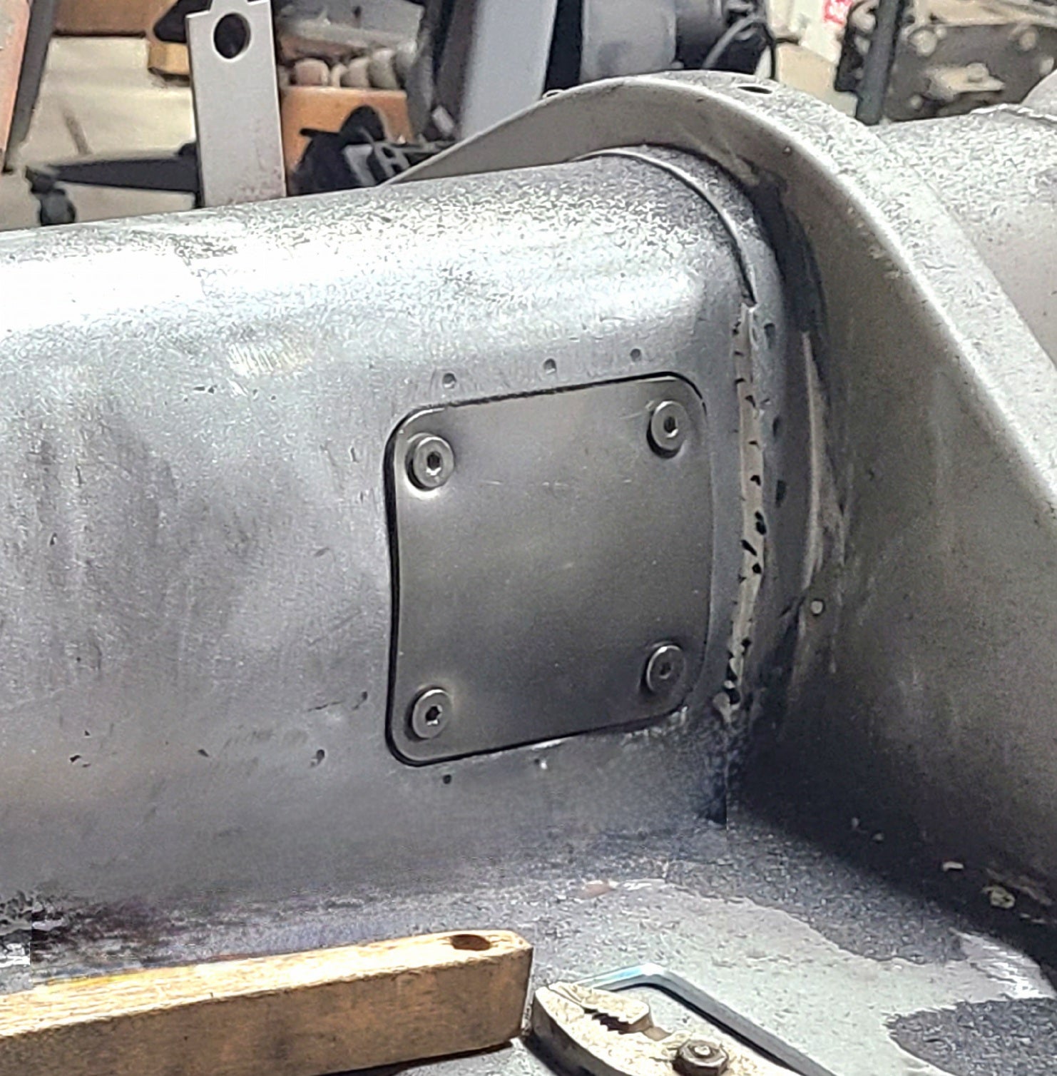 Washburn's Forward Flush Tunnel Cover Kit, All Years — side profile