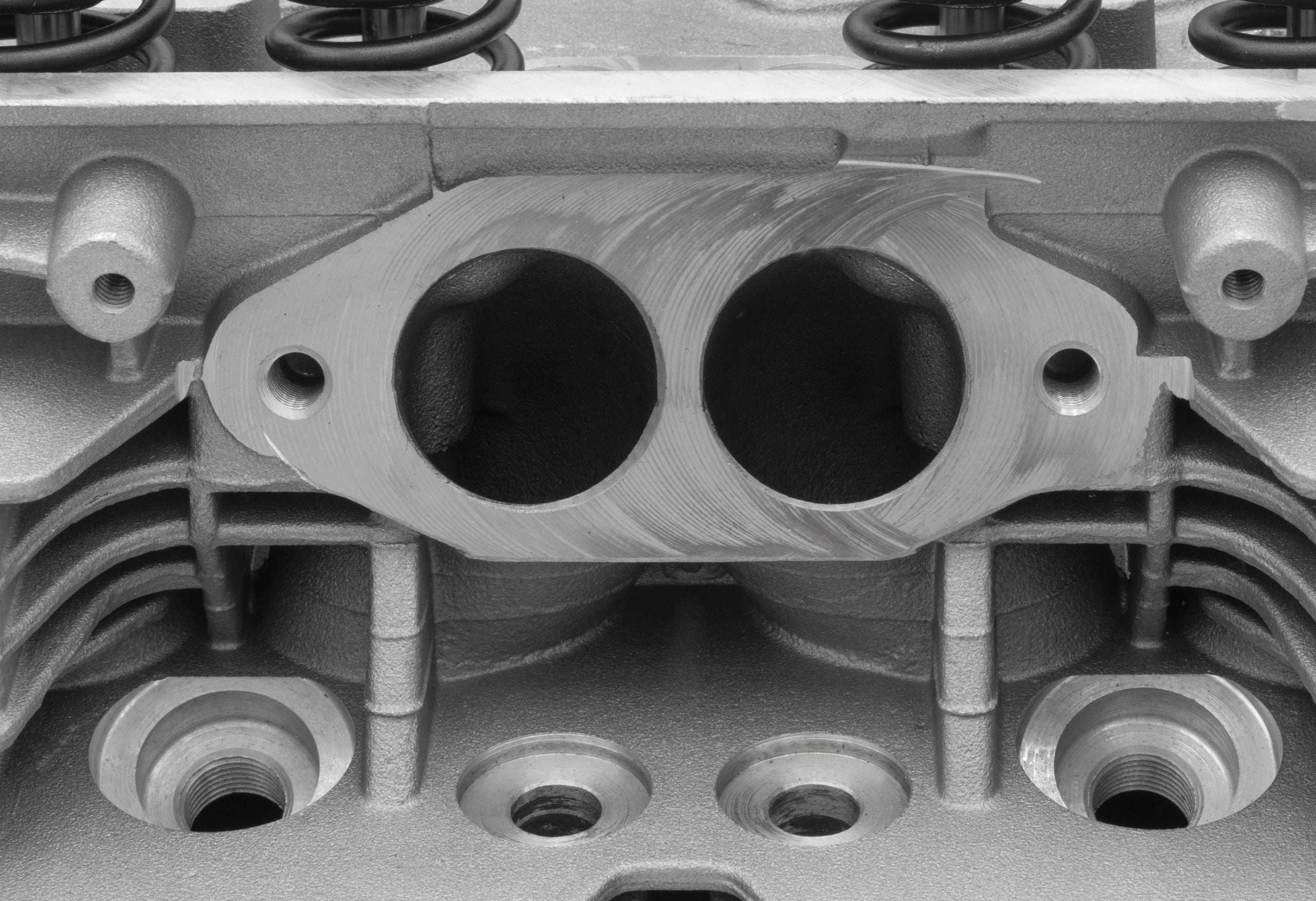 EMPI Auto Linea Cylinder Head 98-1342-B - Combustion Chamber View
