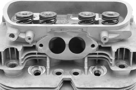 EMPI Stock Dual Port Cylinder Head 98-1356-B - Combustion Chamber