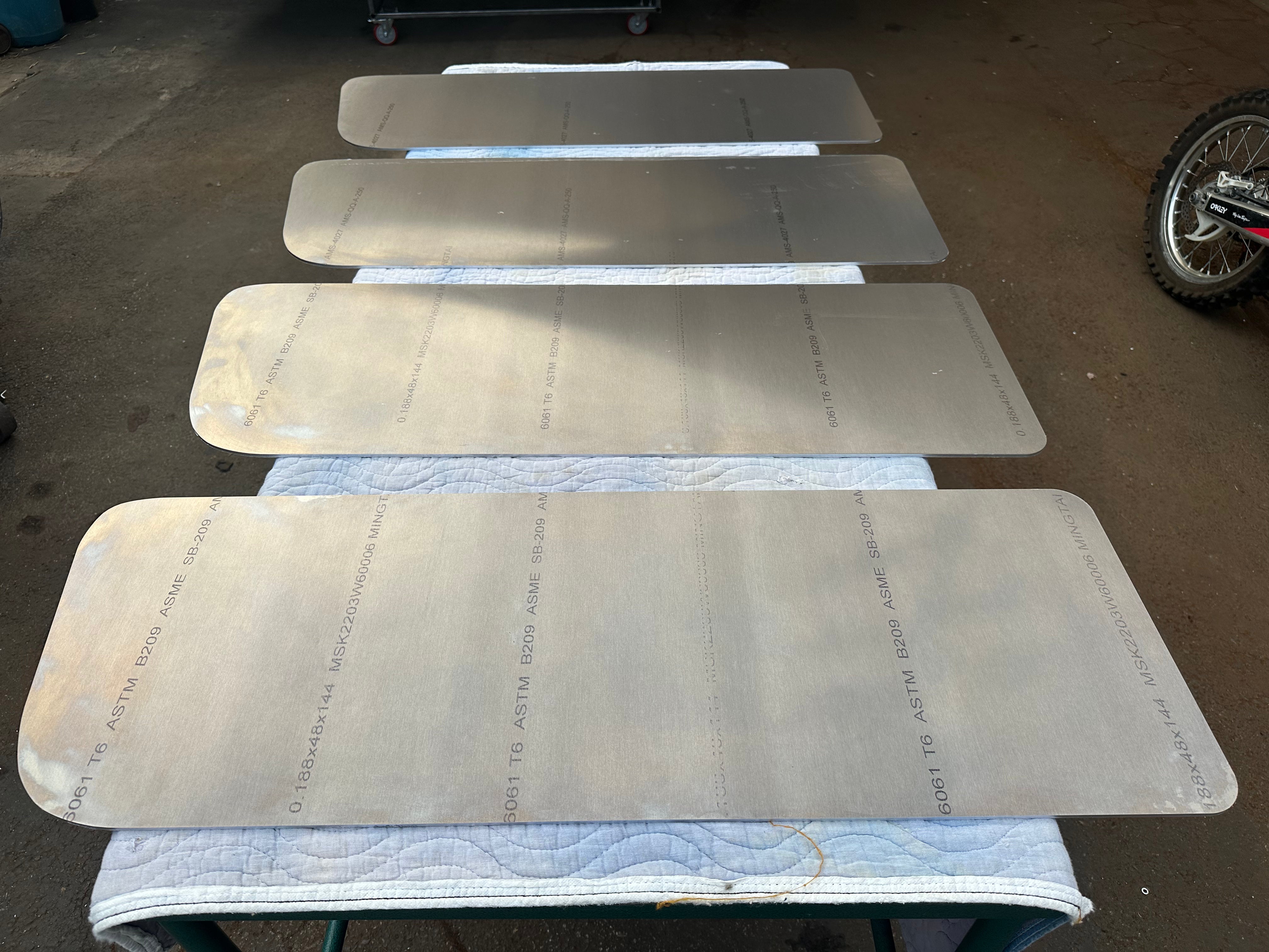 Bus: Aluminum Bay Window Rear 'n' Side Delete Panels for Bus